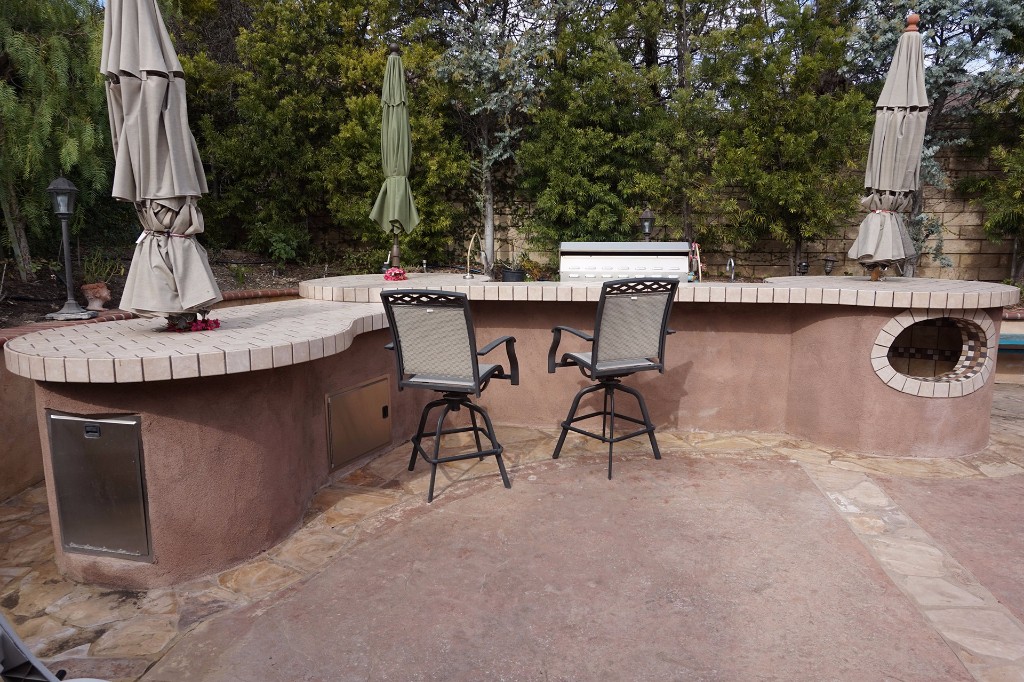 Dos Vientos Newbury Park custom outdoor BBQ kitchen wide angle