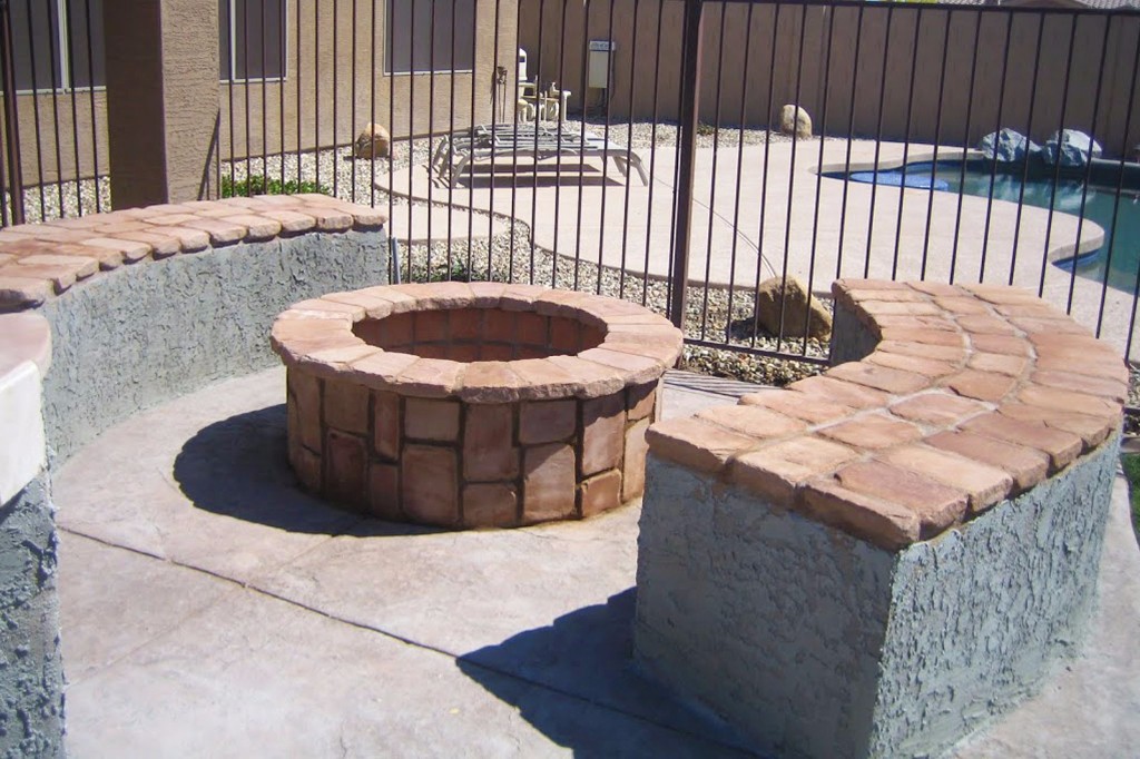 Backyard Fire Pit